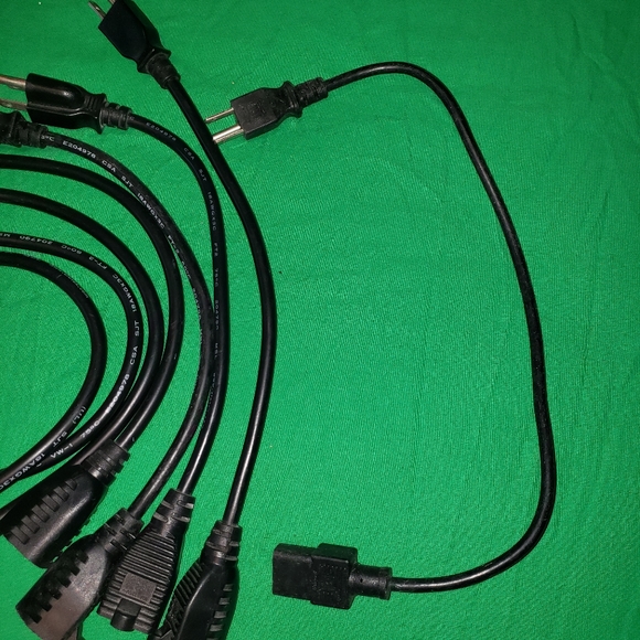 Short Electrical Extension Cords 5 8", 7 10", and 1 12" - Picture 4 of 5